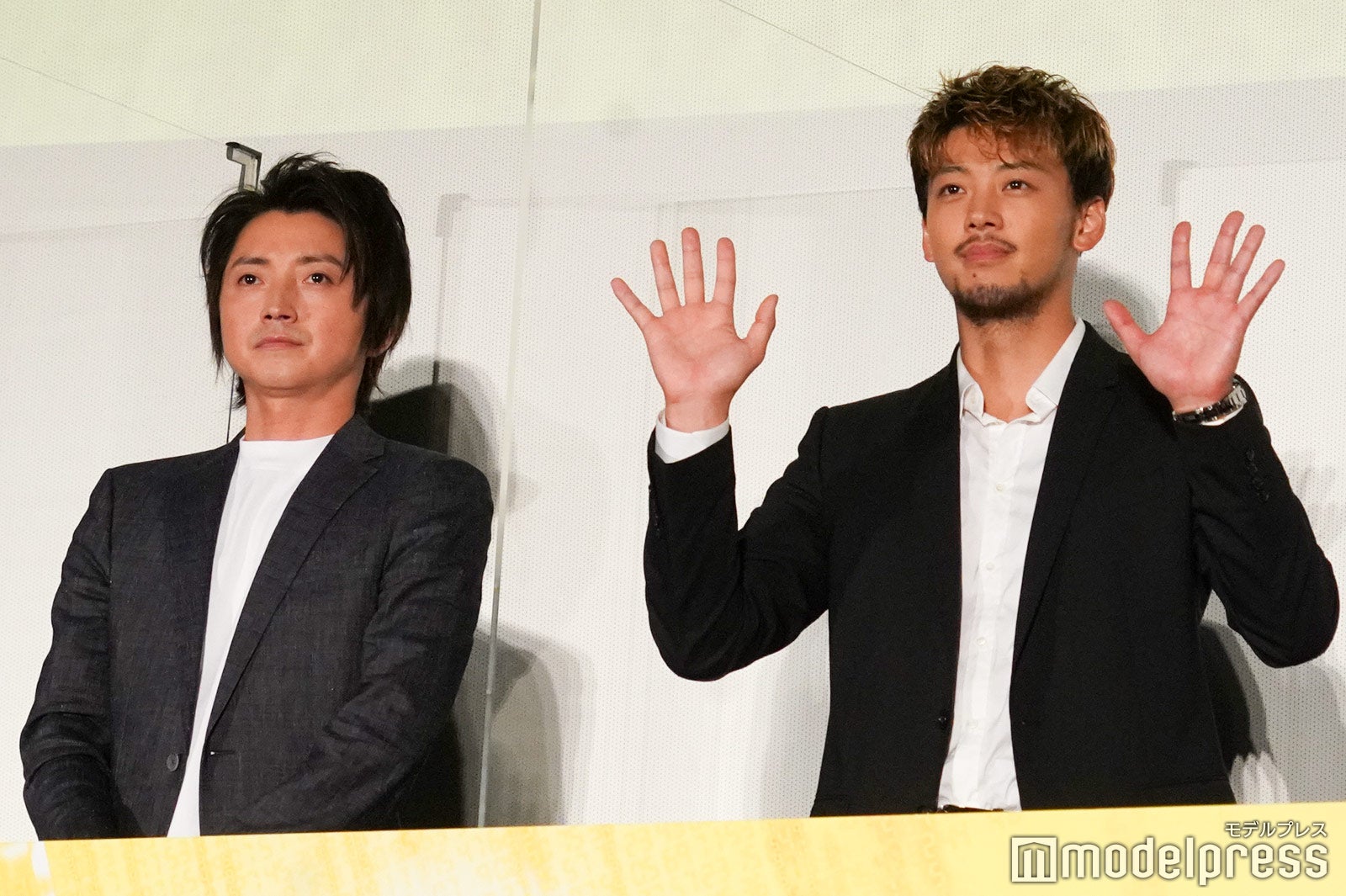 藤原竜也、竹内涼真 （C）モデルプレス