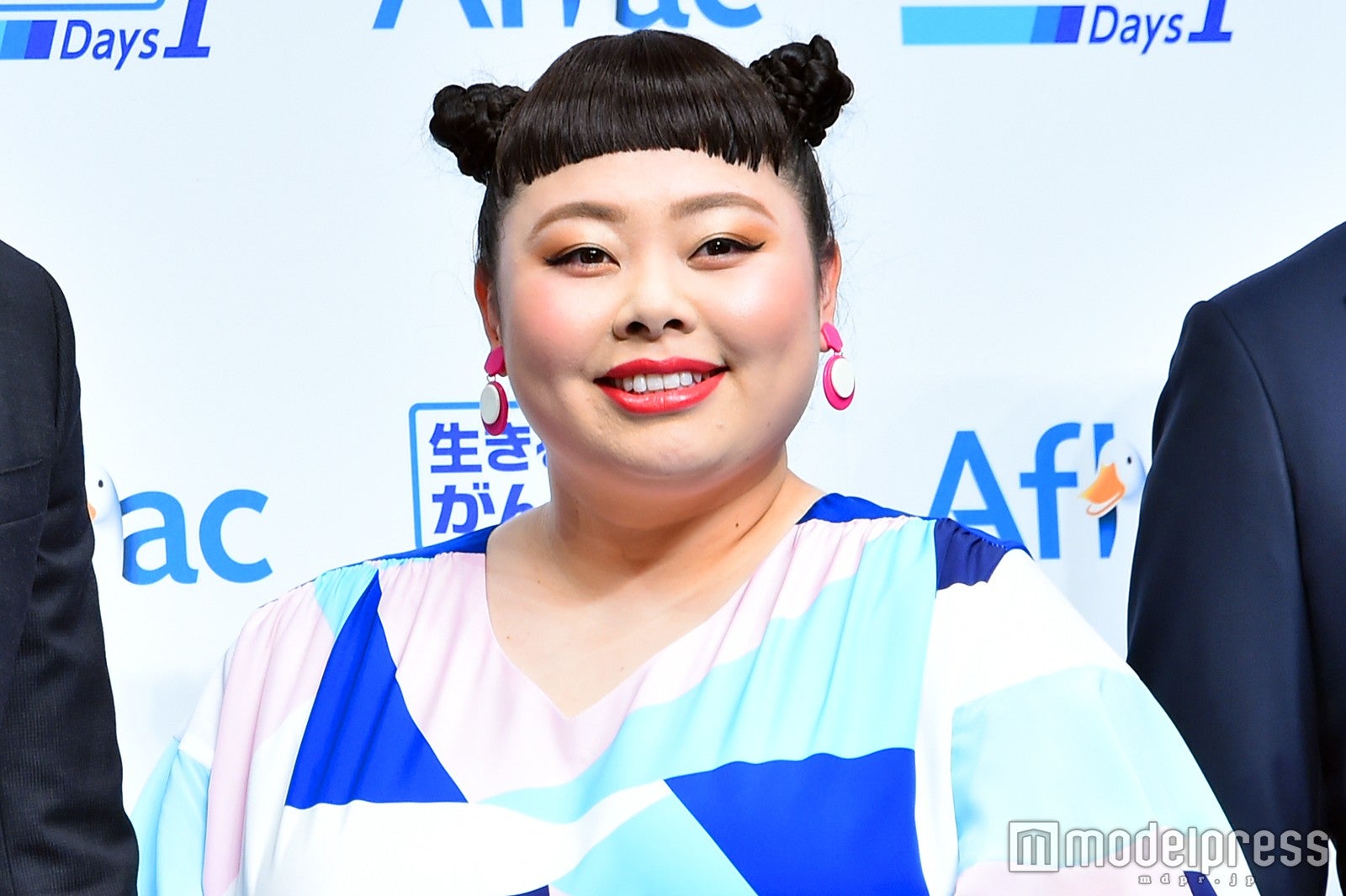 渡辺直美 新ヘアを披露 グラデーションカラーに バッチリな配色