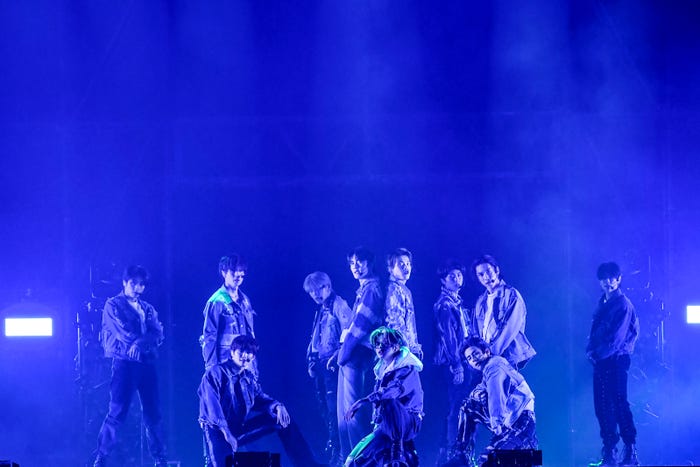 INI(C)photo:AZUSA TAKADA