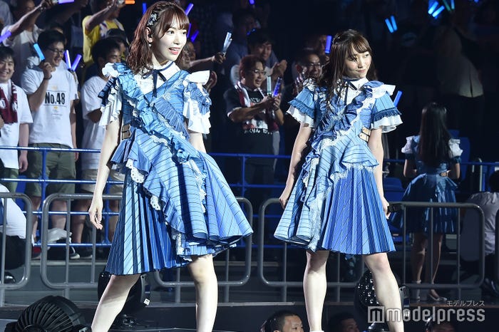 宮脇咲良、須田亜香里「AKB48グループ感謝祭~ランクインコンサート~」 (C)モデルプレス