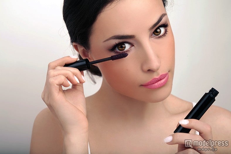 メイクもファッションもアップデート（Photo by Kassandra／Fotolia）