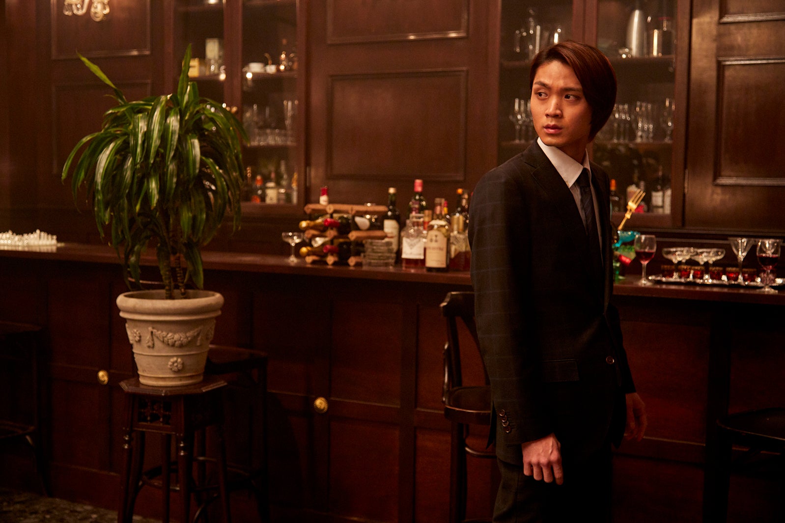 磯村勇斗／「大女優殺人事件～鏡は横にひび割れて～」より（画像提供：所属事務所）