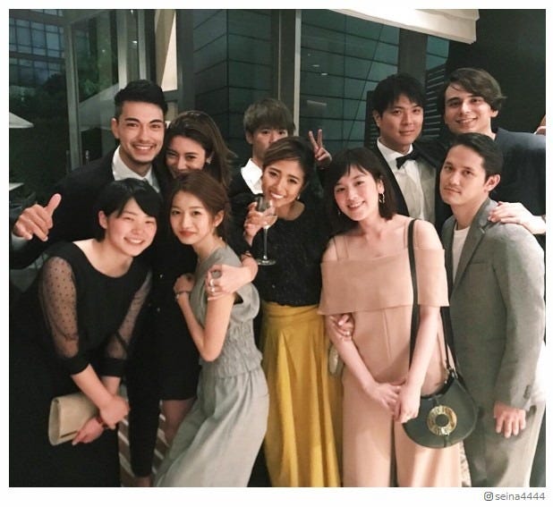 テラスハウス 湘南編 軽井沢編 メンバー豪華集結ショットに反響 モデルプレス テラスハウス 湘南編 軽井沢編 メンバー豪華集結ショットに反響 モデルプレス