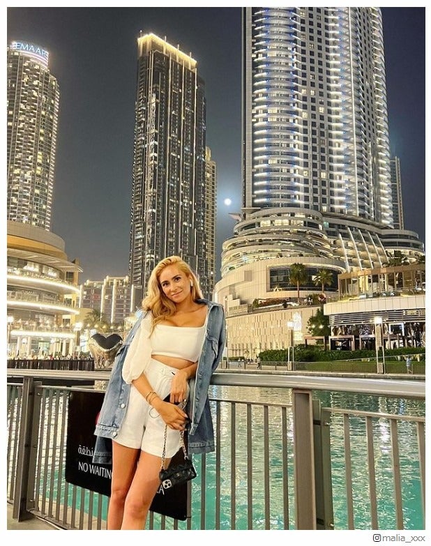 MALIA.、海外移住を報告 “母になり20年の日”に「末っ子ポコちゃんの進路を考えて」