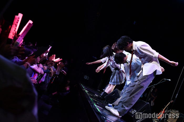 ステージの様子(C)モデルプレス