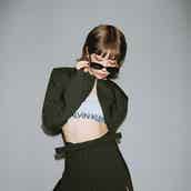 Katy 青髪 金髪でクリープハイプ しょうもな Mvに登場 毎秒がmvp モデルプレス Katy 青髪 金髪でクリープハイプ しょうもな Mvに登場 毎秒がmvp モデルプレス