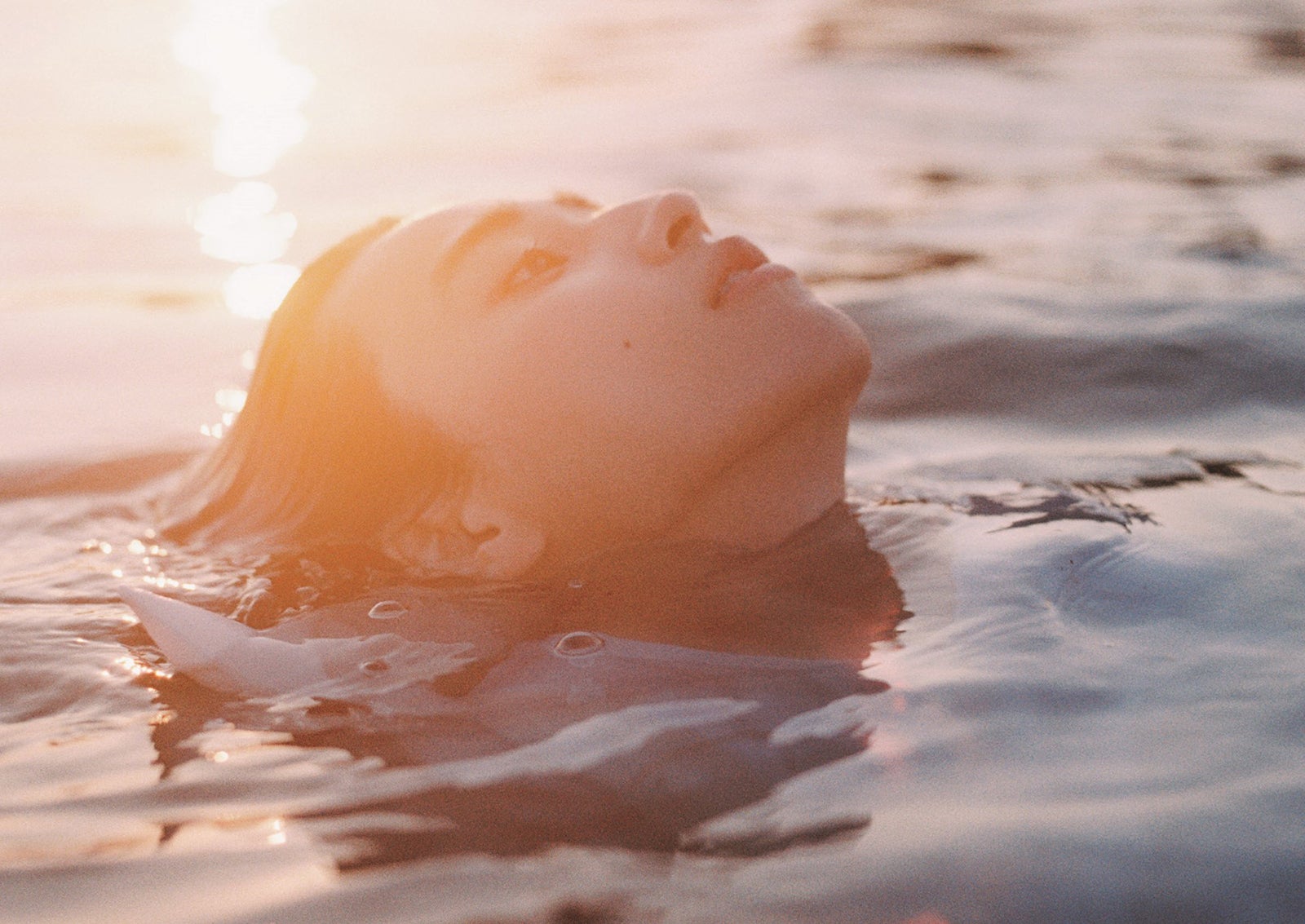 本島純政ファースト写真集「純」／撮影：増田彩来（C）ワニブックス刊