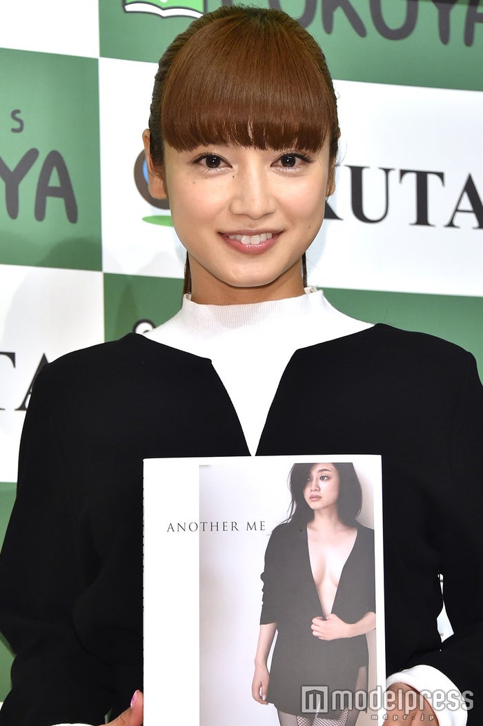 平愛梨 長友佑都選手との結婚に言及 モデルプレス