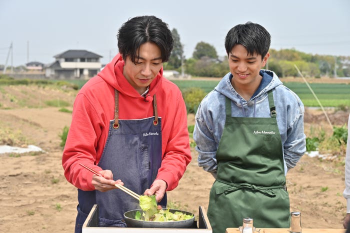 相葉雅紀、正門良規(C)テレビ朝日