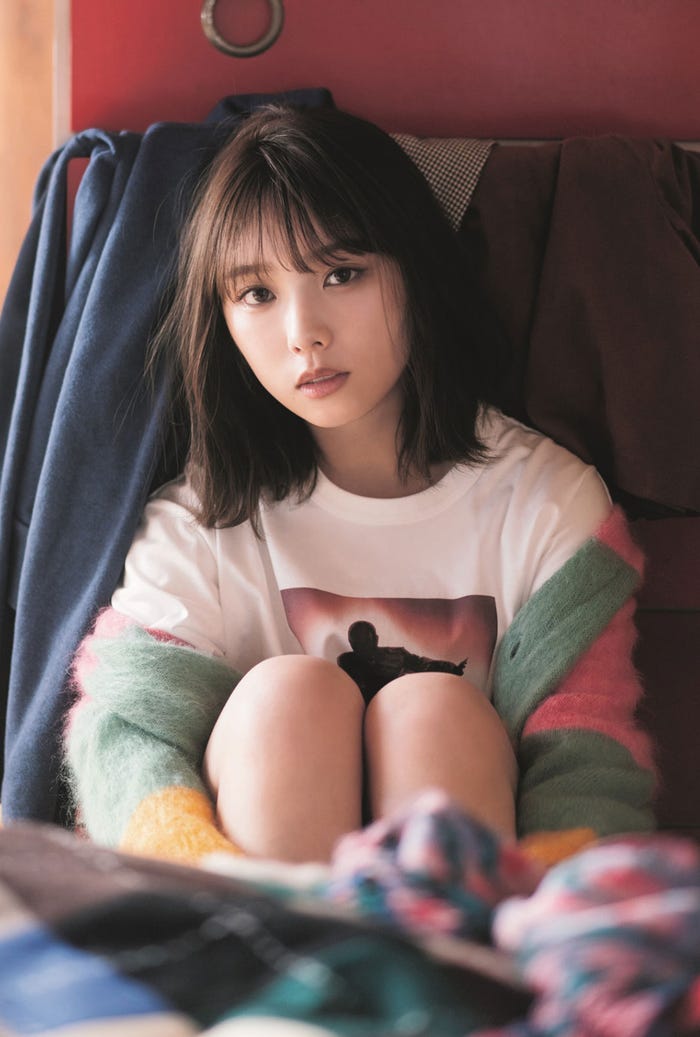 「B.L.T.2021年4月号」セブンネットショッピング購入特典ポストカード/与田祐希(乃木坂46)(提供写真)