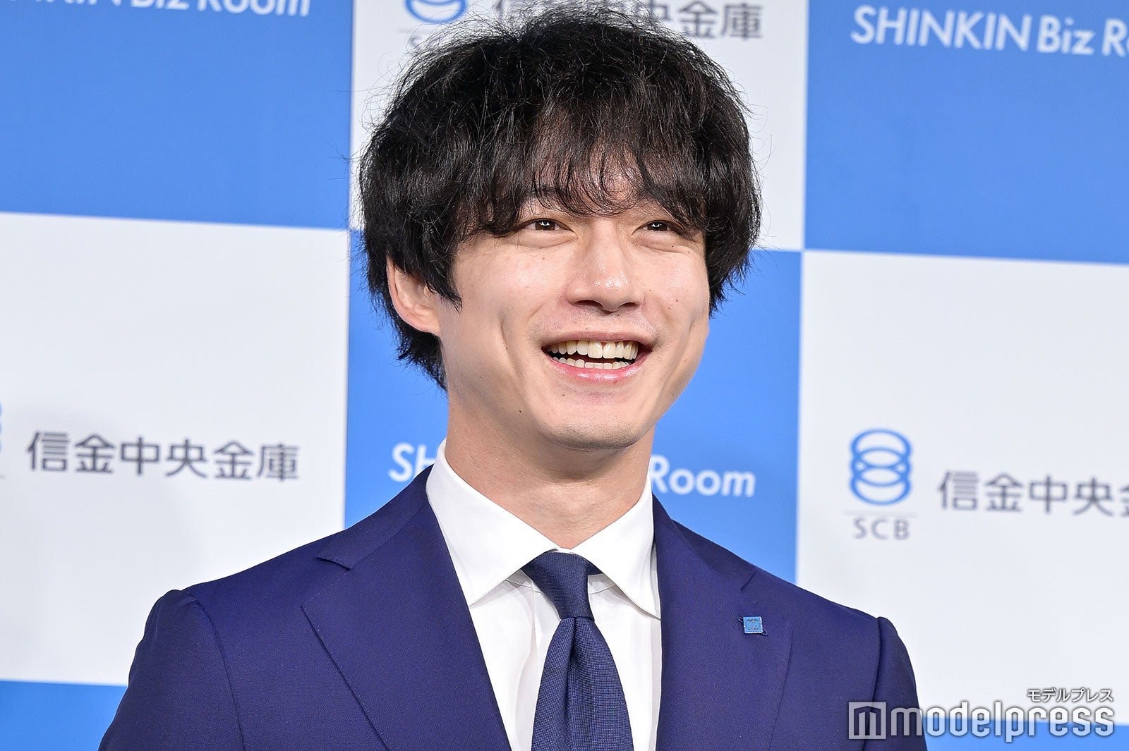 画像8/32) 坂口健太郎、ピアノの生演奏披露にファン歓喜「感動