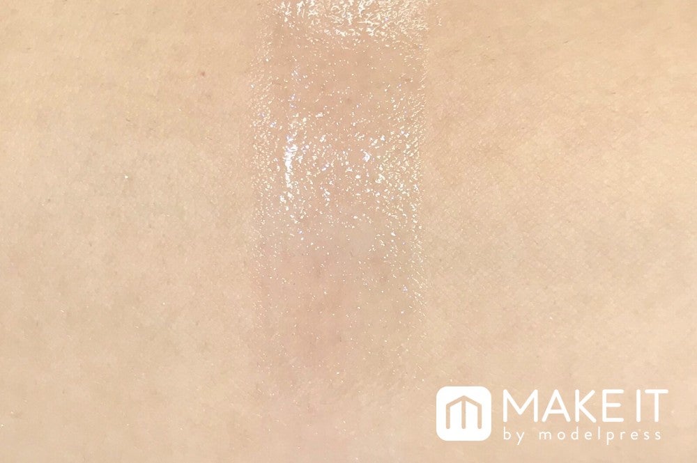 エレガンス クルーズ／ライブリー ルージュ／NV01 (C)メイクイット