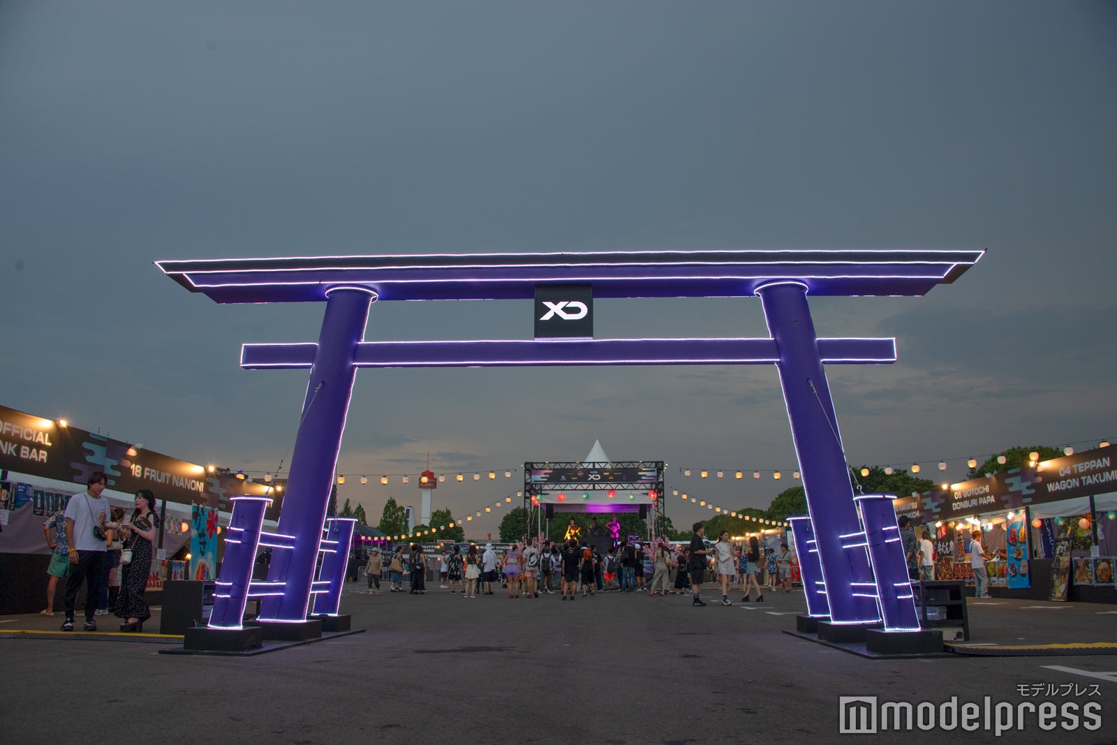 （C）モデルプレス