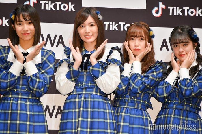 (左から)日高優月、松井珠理奈、高柳明音、竹内彩姫 (C)モデルプレス
