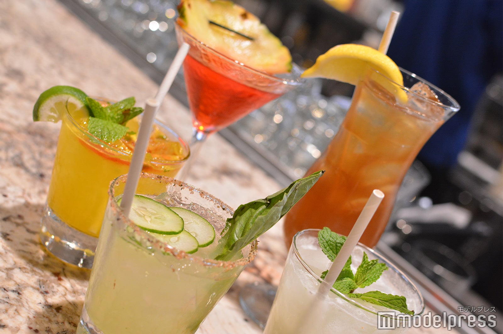 「ワンハンドレッドセイルズ　レストラン＆バー」で優雅なひとときを（C）モデルプレス