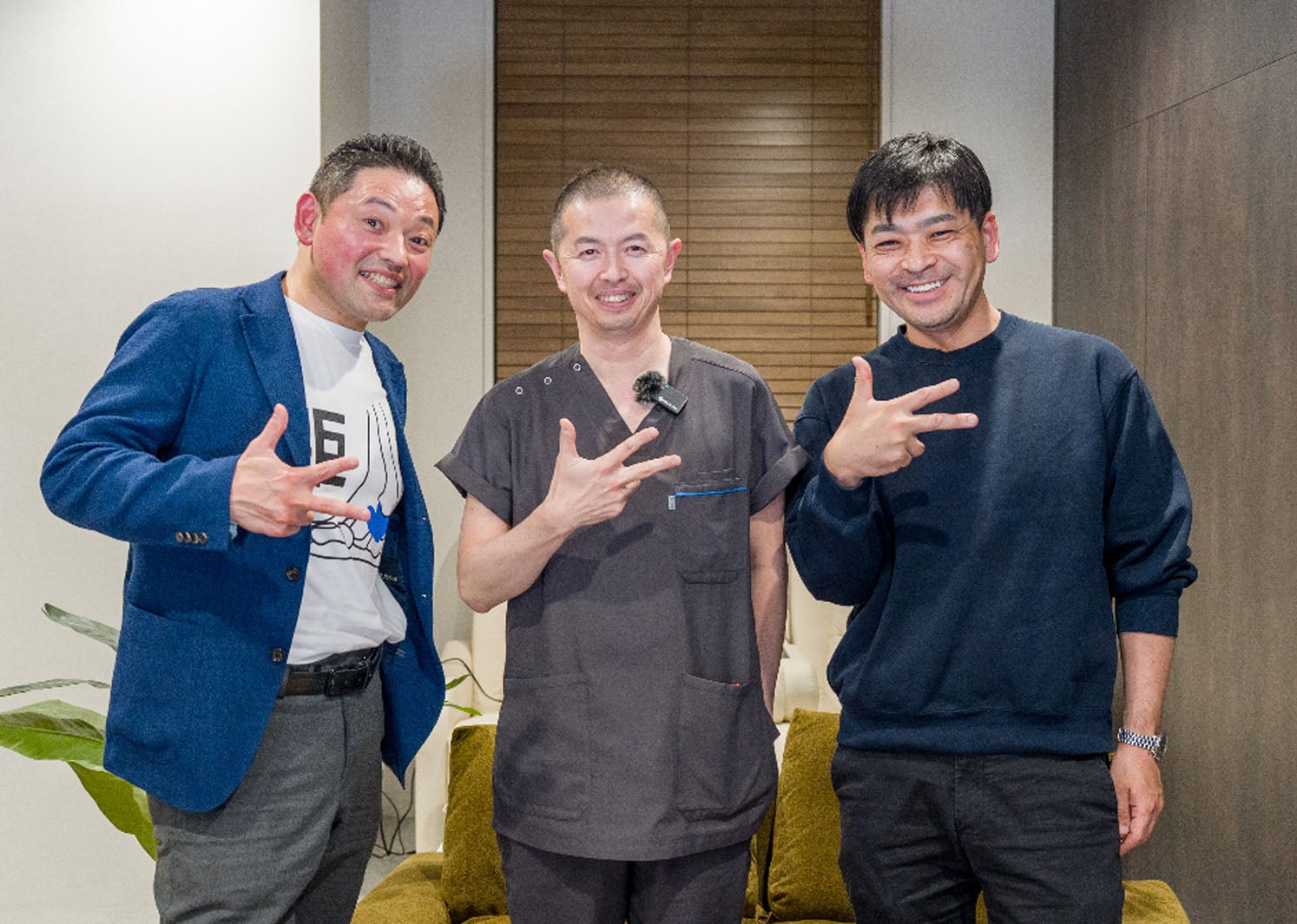 膝の専門医・磐田ドクターと（提供写真）