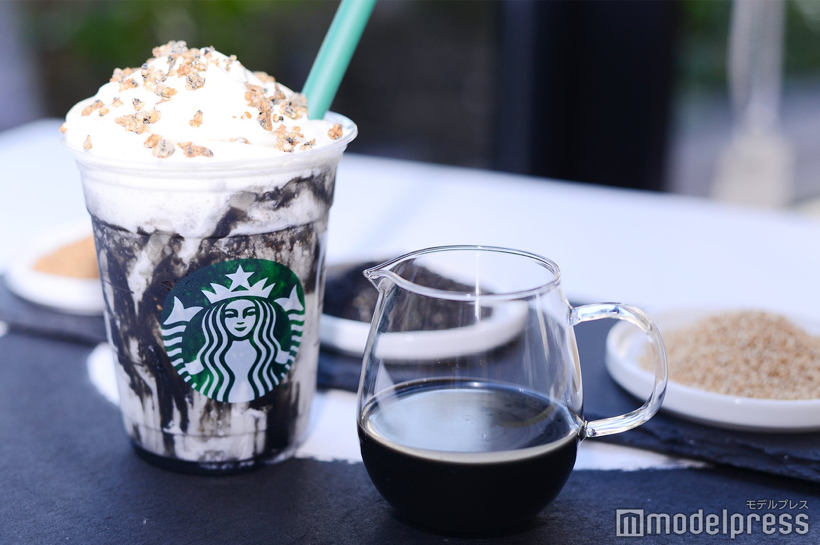 香ばしいゴマソース （C）モデルプレス