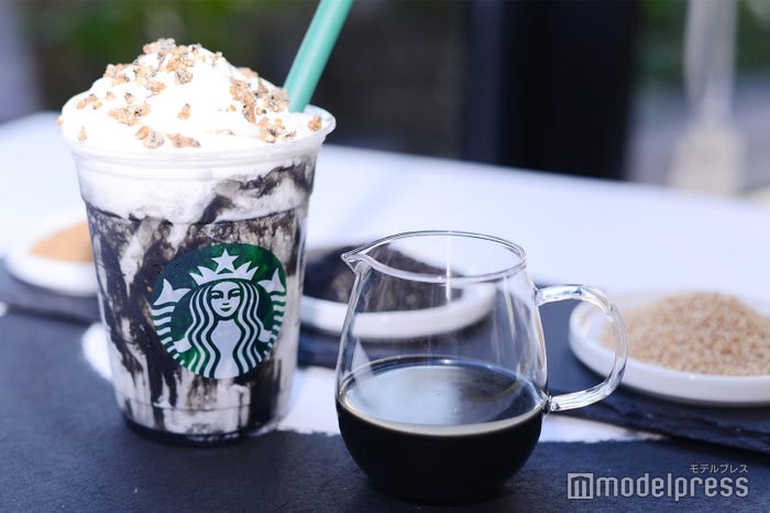 香ばしいゴマソース (C)モデルプレス