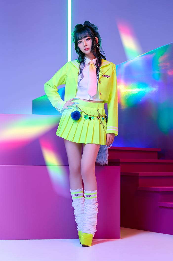 LII(提供写真)