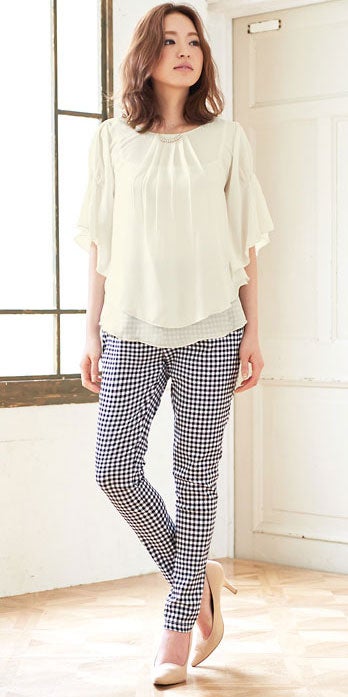 シフォンドルマントップス「Pierrot」2,344円（税込）／画像提供：Pierrot