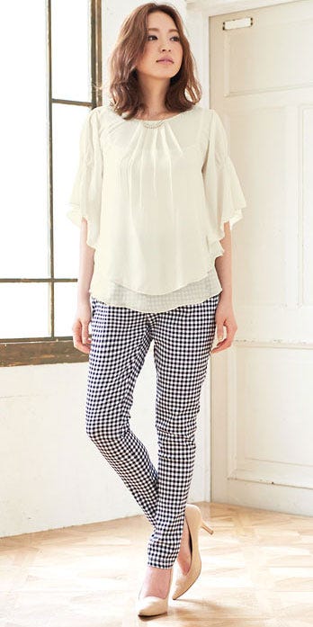 シフォンドルマントップス「Pierrot」2,344円(税込)/画像提供:Pierrot