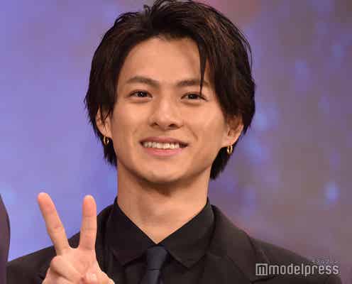 King & Prince平野紫耀、家具を迷走しすぎて自宅は“近未来” 久々有観客イベントで笑顔<かぐや様は告らせたい>