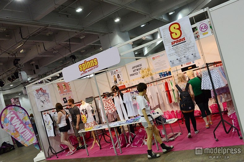 「SPINNS（スピンズ）」ブース