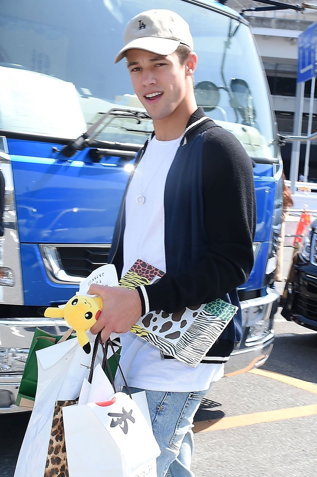 “SNSの王子様”キャメロン・ダラス来日にファン熱狂