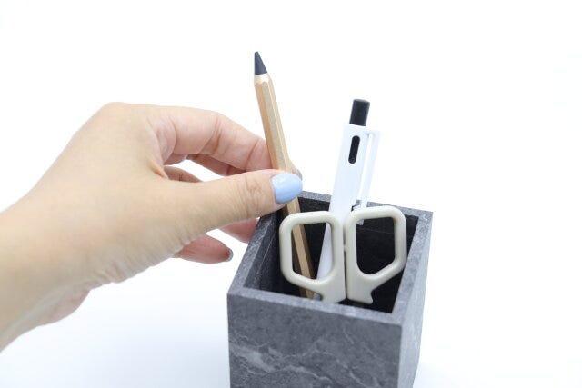 ダイソー　ストーン調ペンBOX　使用例
