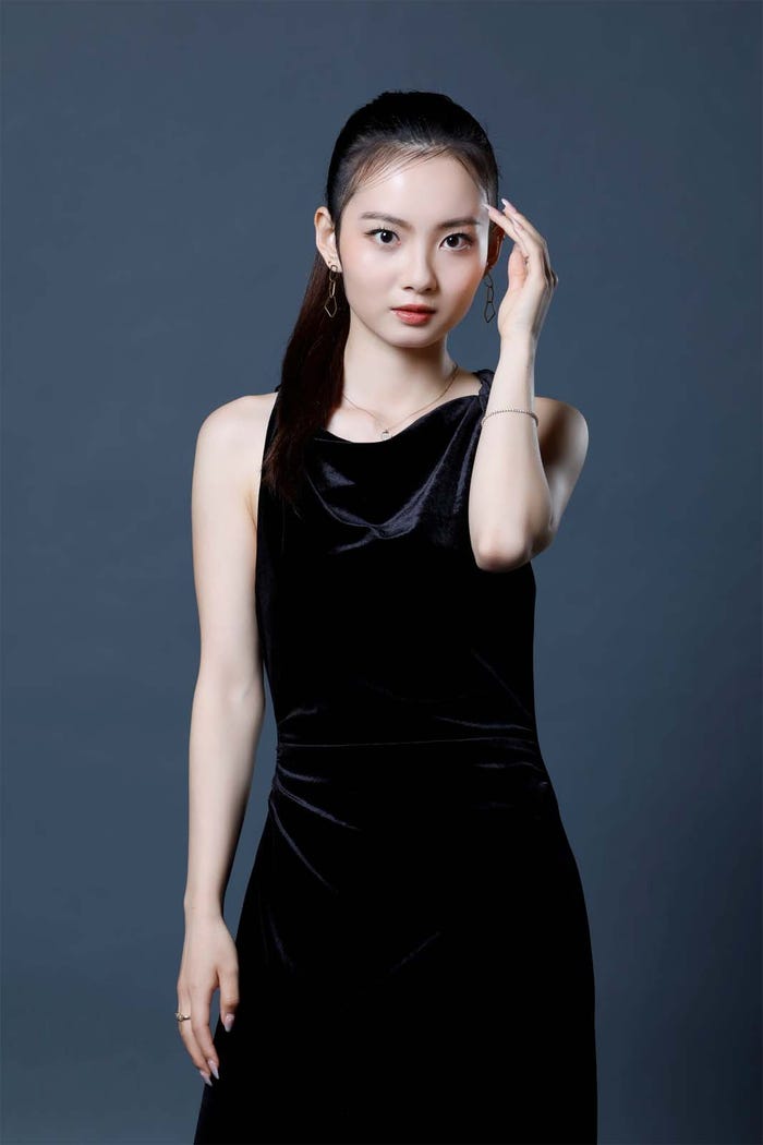 青山舞莉「Dark Idol」(C)ABEMA