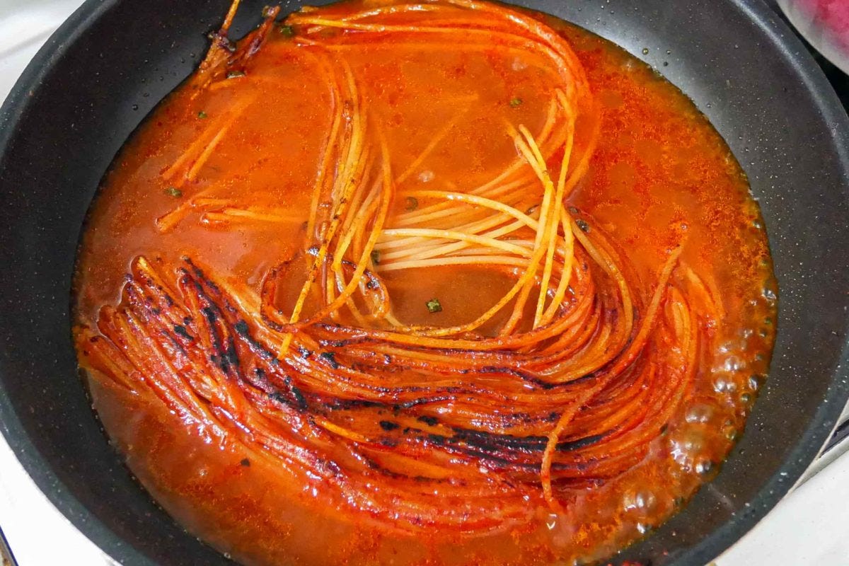 おこげパスタ・暗殺者のパスタ