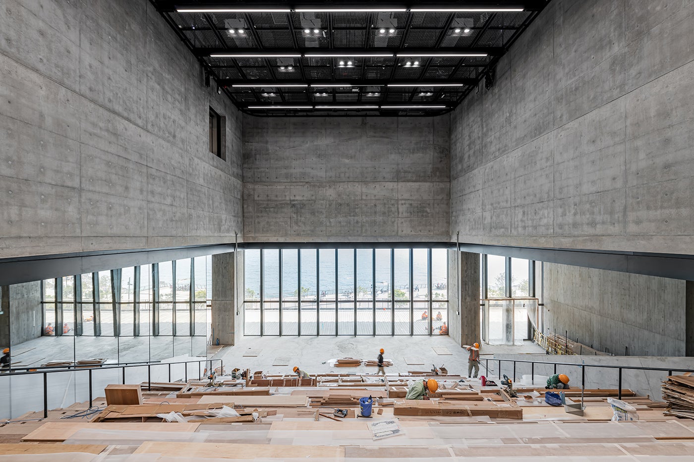 The Grand Stair，M+ building<br>
Photo：Kevin Mak<br>
（C）Kevin Mak<br>
Courtesy of Herzog &amp; de Meuron