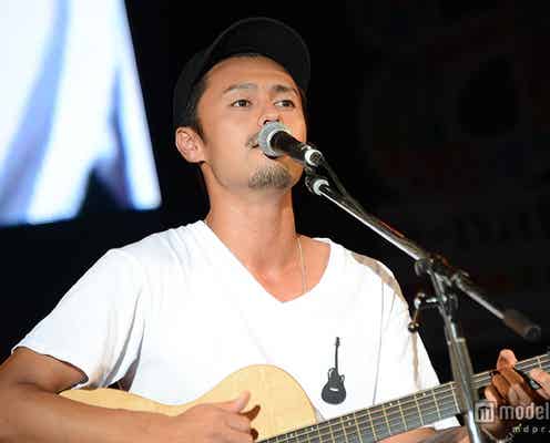 元テラスハウスメンバー「テレビに出て変わった」夏の夜空に歌声響く