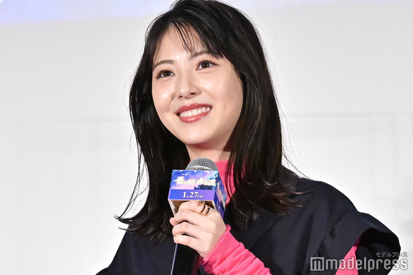 浜辺美波（C）モデルプレス