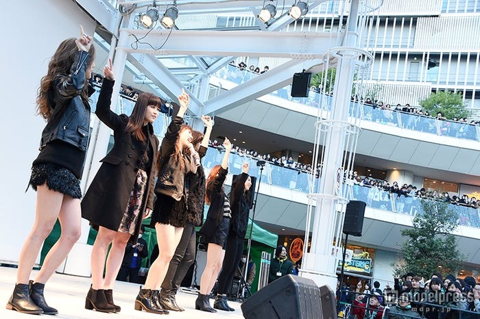 Flower(C)モデルプレス