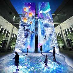 Crystal Waterfall」(展望台58階天空庭園ツインタワーおよび床面)/画像提供:近鉄不動産