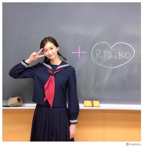 テラハ谷川りさこ“15年ぶり”セーラー服姿公開「可愛すぎ」「似合ってる」と反響
