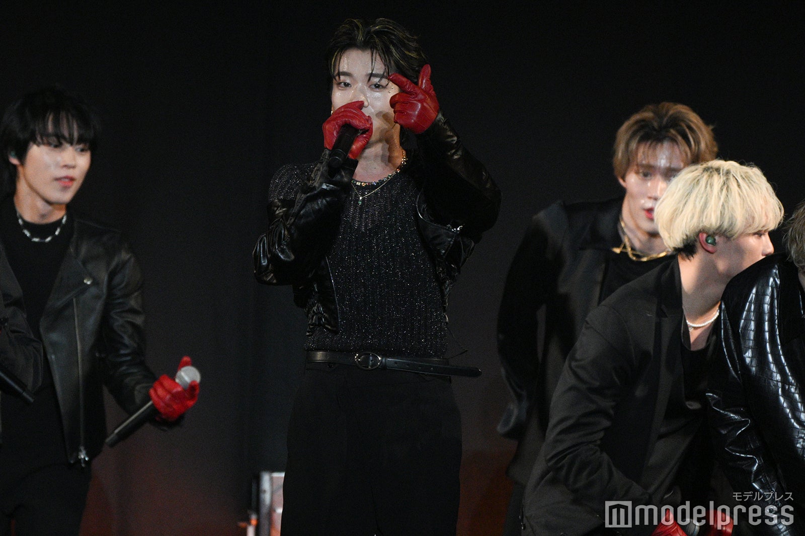 BUDDiiS（C）モデルプレス