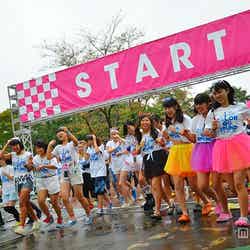 お洒落ランファッションで集結 “COLOR GO ROUND”開幕【モデルプレス】