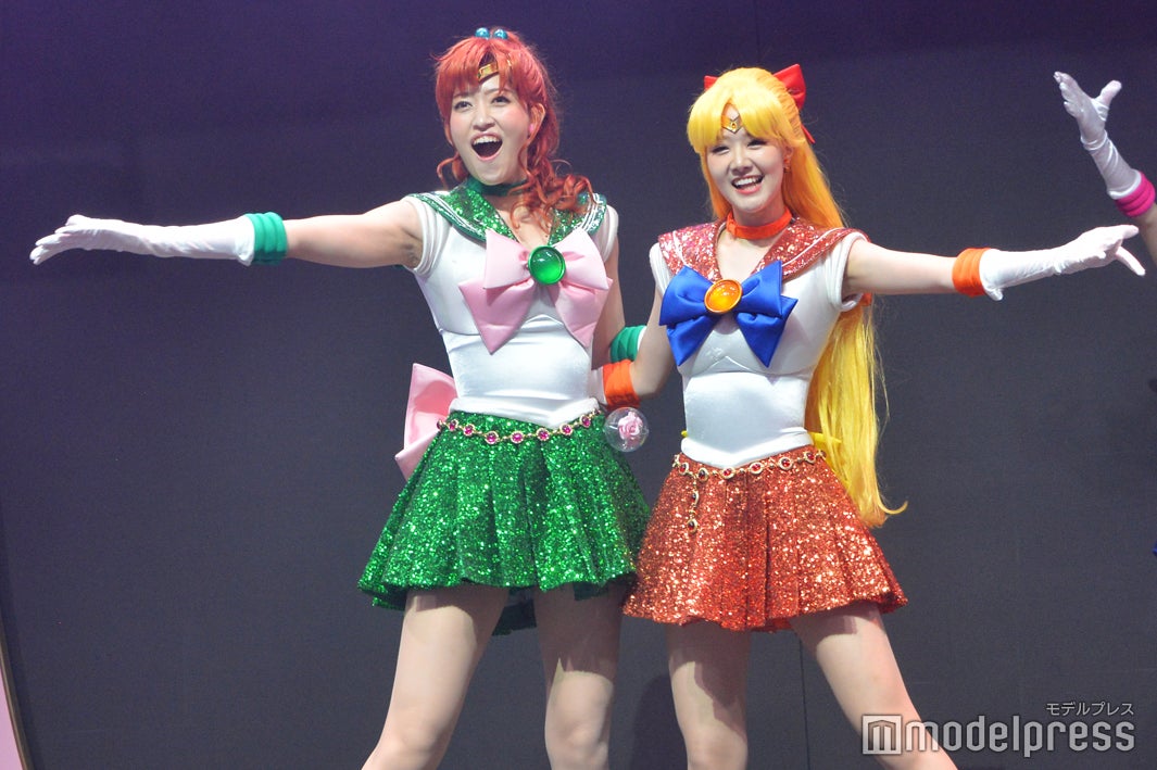 ショーの様子（C）モデルプレス
