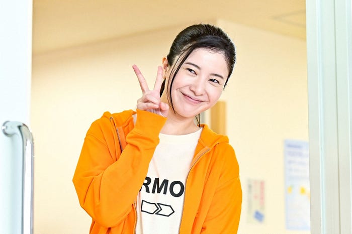 吉高由里子/「最愛」第1話より(C)TBS