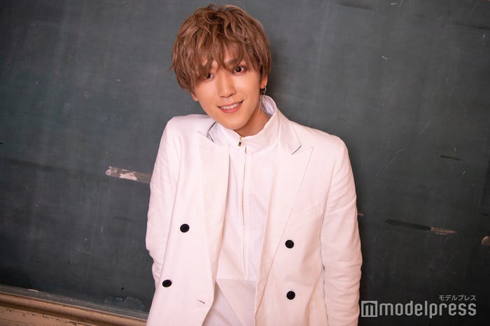 草地稜之 (C)モデルプレス