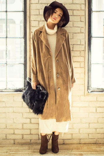 フェイクスエードロングジャケット「Re:EDIT by GALSTAR」8,198円（税込）／画像提供：Re:EDIT by GALSTAR