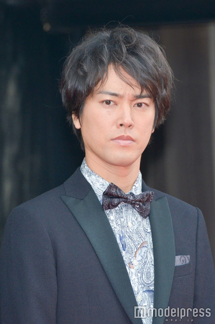 (C)モデルプレス