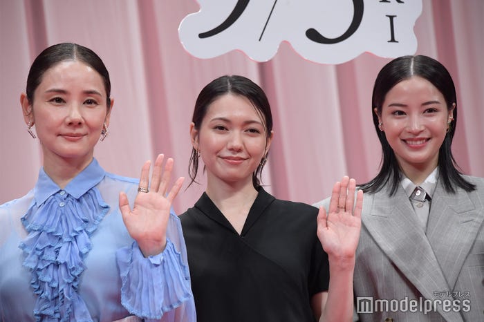 吉田羊、二階堂ふみ、広瀬すず(C)モデルプレス