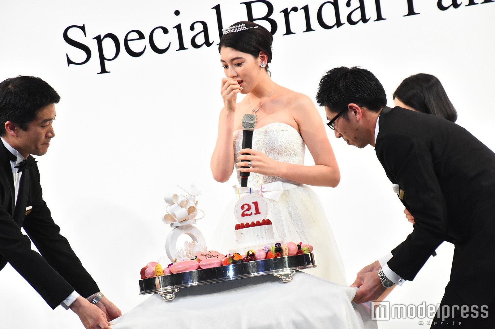 三吉彩花（C）モデルプレス