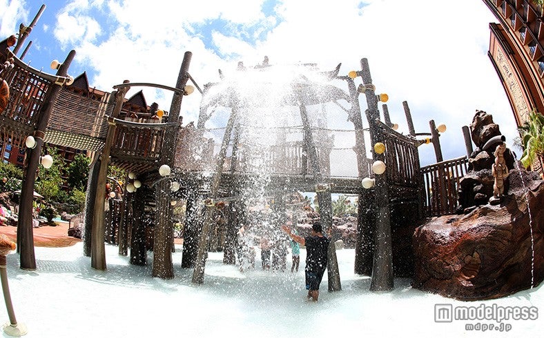 仕掛けがいっぱい「メネフネ・ブリッジ」