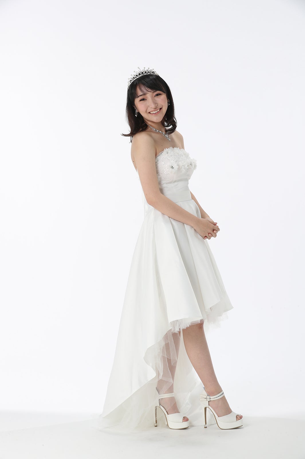 整形シンデレラオーディション／整形後 （提供写真）