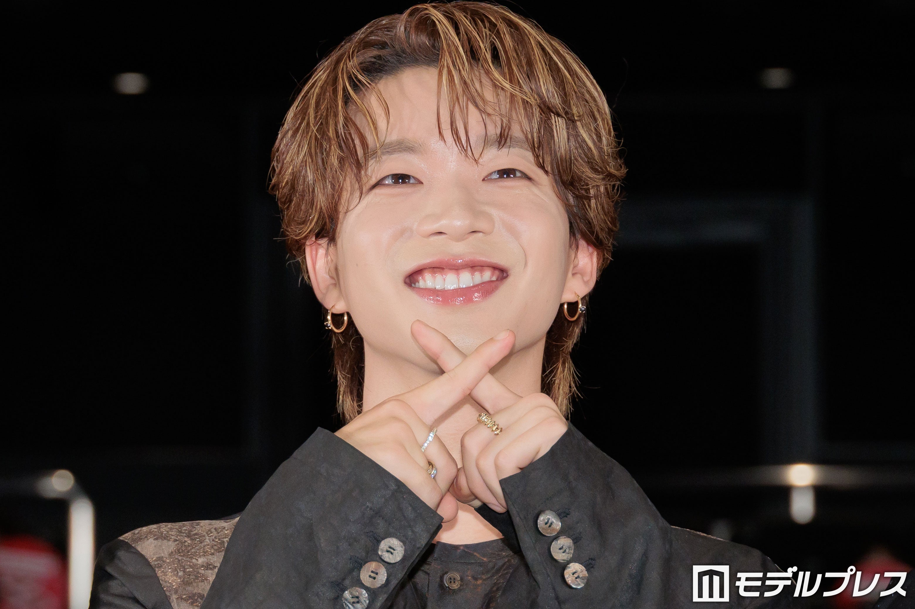 BUDDiiS森愁斗、ロールモデルにしていた共演者「洋服、ネイル、メイクとかも参考にしていた」【口に関するアンケート】