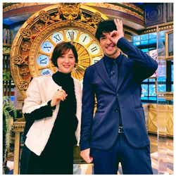モデルプレス - 滝川クリステル、弟・ロランとの2ショット披露「初めての姉弟の共演」